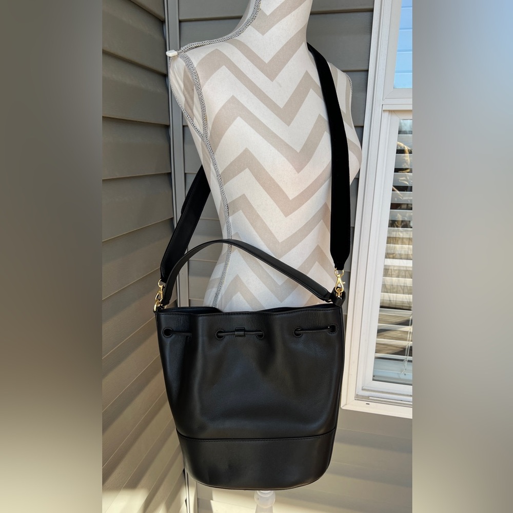 Ralph Lauren Lauren Black Andie Large Leather Drawstring Bucket Bag - Picture 4 of 8